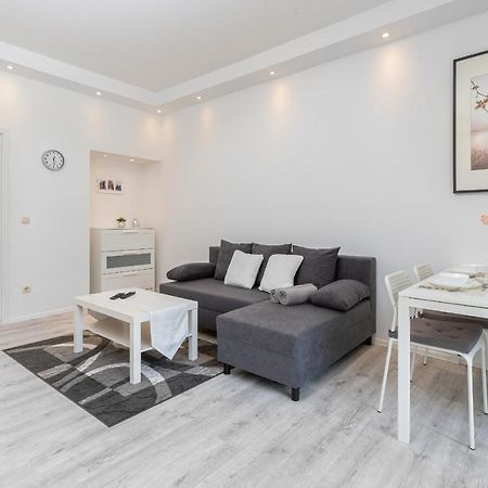 Apartments Riviera Swietojanska By Noclegi Renters Гдиня Екстериор снимка